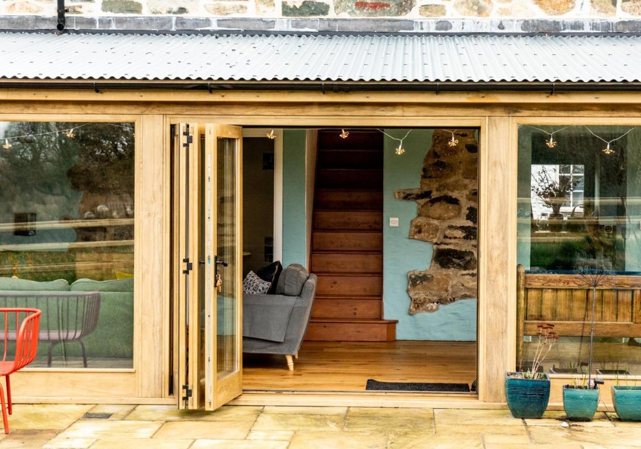 Penrhiw - A Country Cottage With Mountain Views Newport  Buitenkant foto