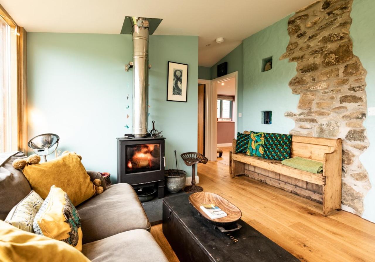 Penrhiw - A Country Cottage With Mountain Views Newport  Buitenkant foto