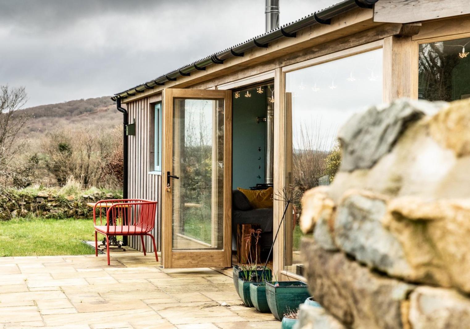 Penrhiw - A Country Cottage With Mountain Views Newport  Buitenkant foto